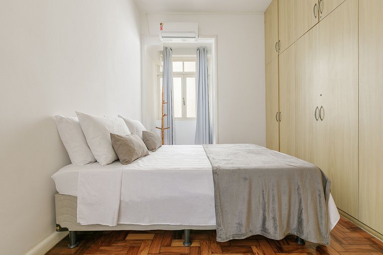 Rio171 - Apartamento beira-mar em Copacabana