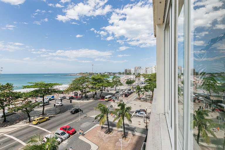 Rio171 - Apartamento beira-mar em Copacabana