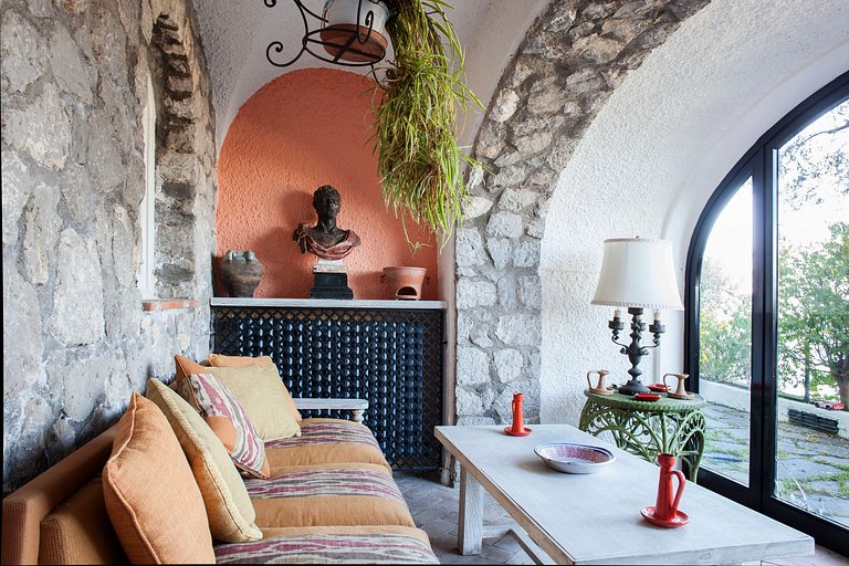 Cam018 - Uma Villa com Vistas Deslumbrantes na Ilha de Capri