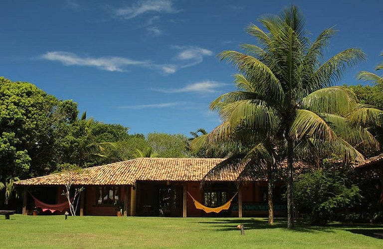 Bah095 - Amplia propiedad en Trancoso