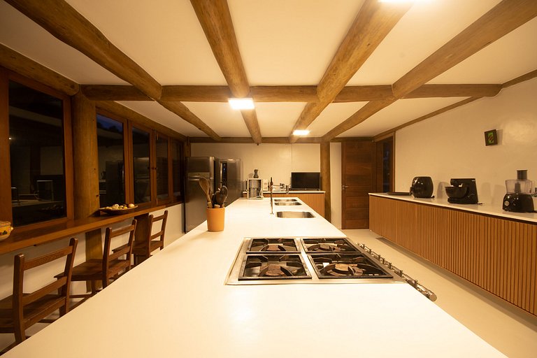 Bah048 - Luxury villa, rusticity and modernity