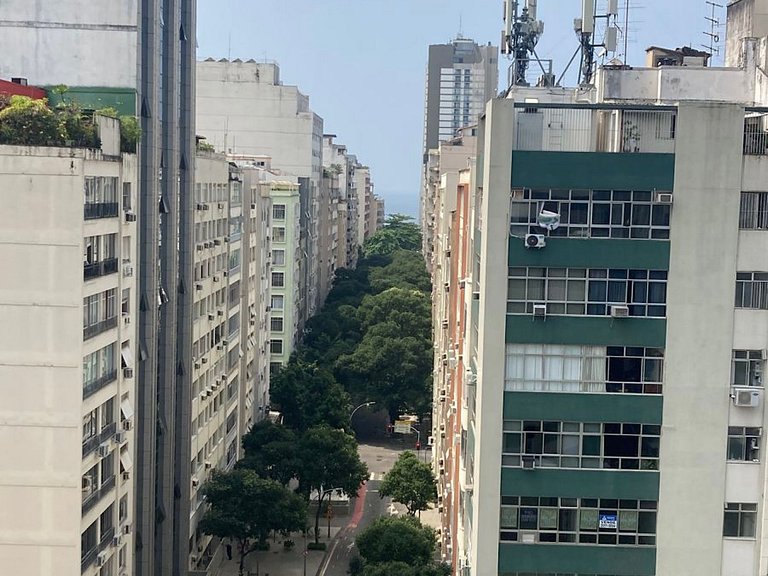 Rio298 - Charming penthouse in Copacabana