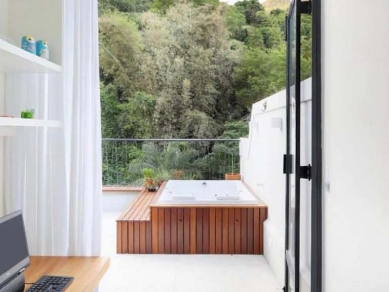 Rio298 - Charmosa cobertura em Copacabana