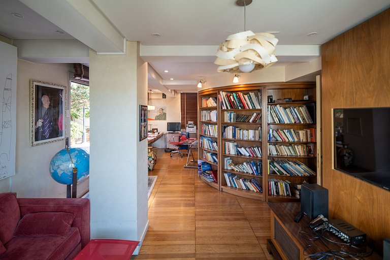 Par004 - 2000m2 penthouse for events in Paris