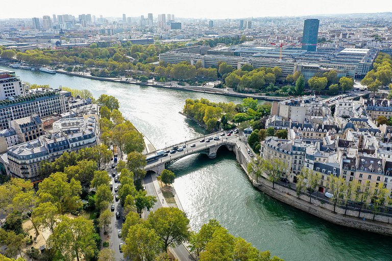 Par004 - Grande terrasse pour évènements à Paris