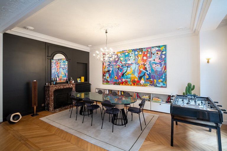Par012 - Appartement haut-de-gamme à Paris 17ème