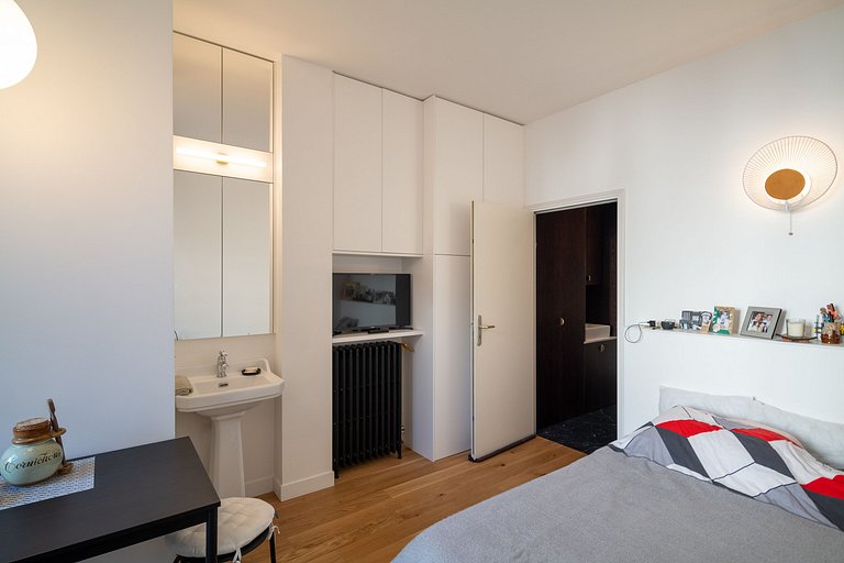 Par012 - Appartement haut-de-gamme à Paris 17ème