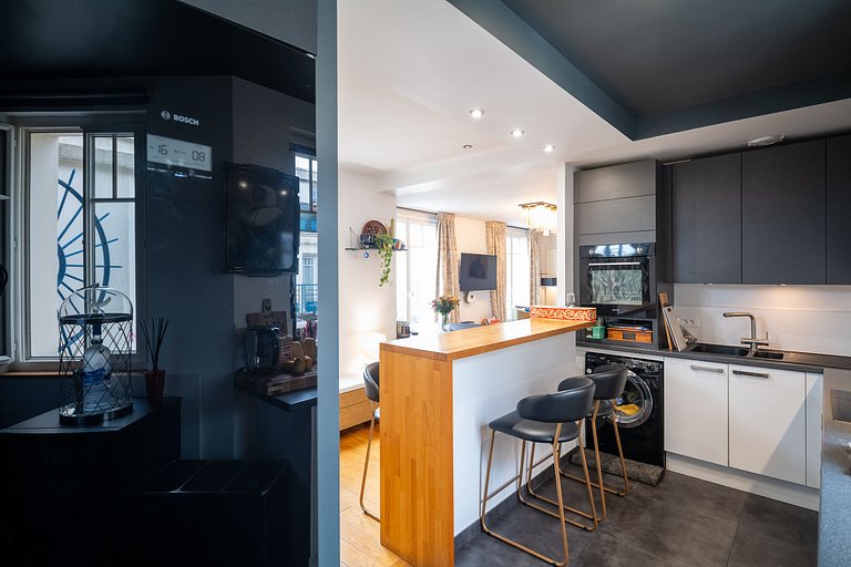 Par079 - Luxury one bedroom penthouse in Invalides