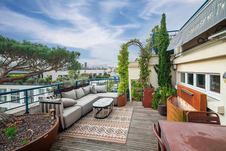 Par079 - Luxury one bedroom penthouse in Invalides