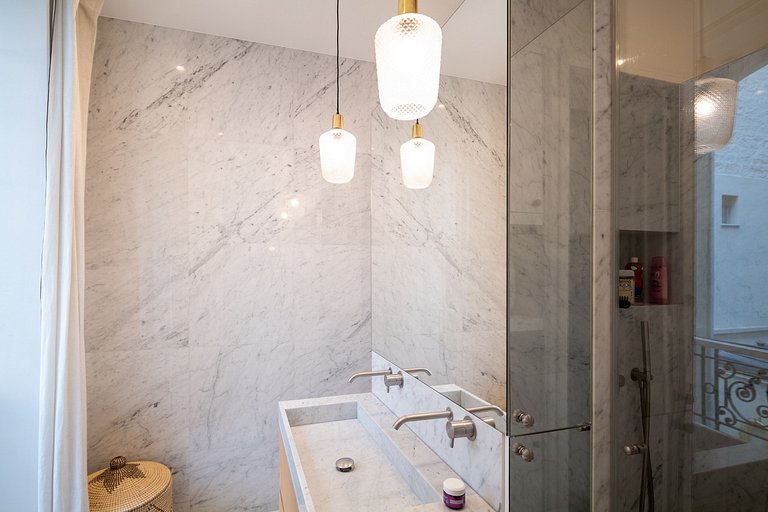 Par032 - Apartamento de lujo en Paris 17