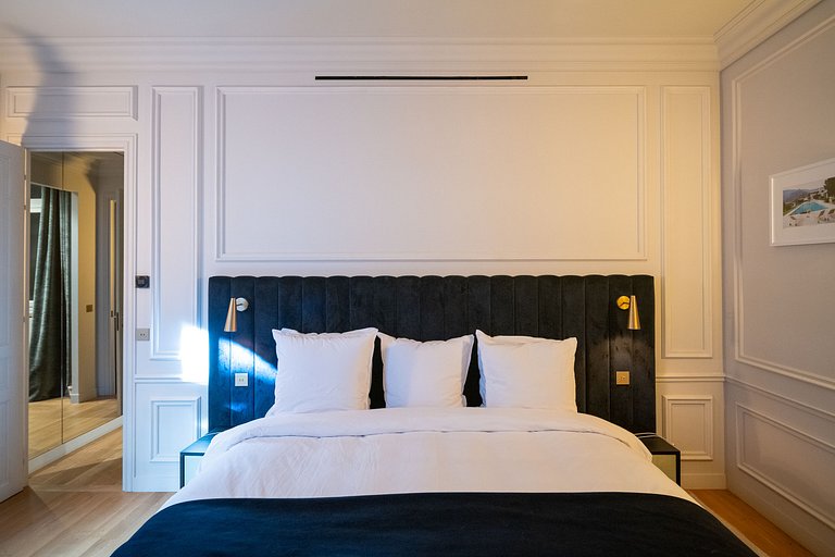 Par020 - Appartement de prestige front de Seine