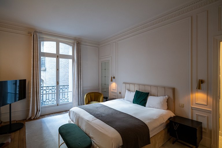 Par020 - Apartamento de luxo à beira-rio com vista