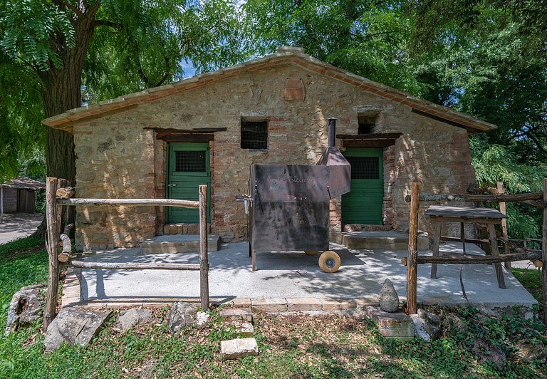 Tus006 - Villa in the wine region in Tuscany
