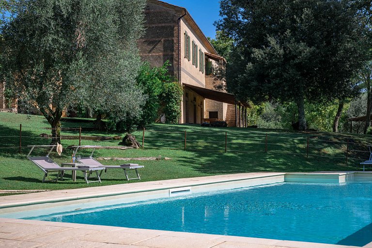 Tus006 - Villa in the wine region in Tuscany