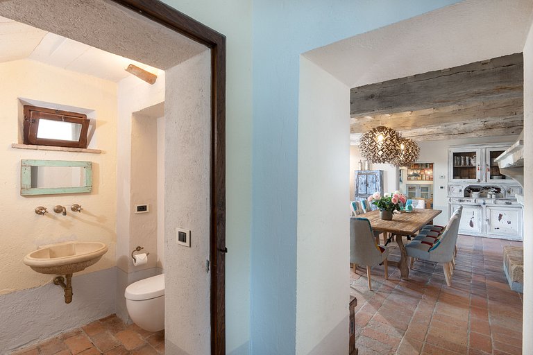 Tus013 - Traditional villa absorbed in nature, Tuscany