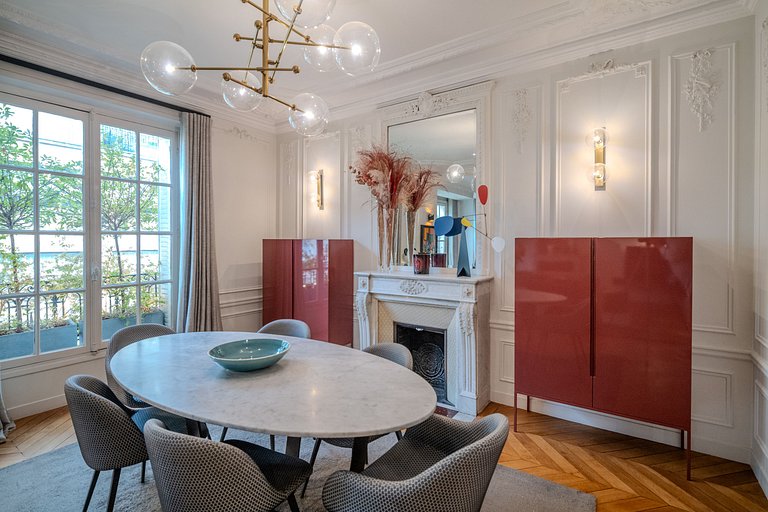 Par098 - Luxury 2 bedroom apartment in Paris