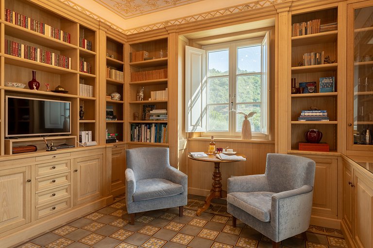 Tus007 - Une belle villa du XVIIIe siècle à côté de Lucca.