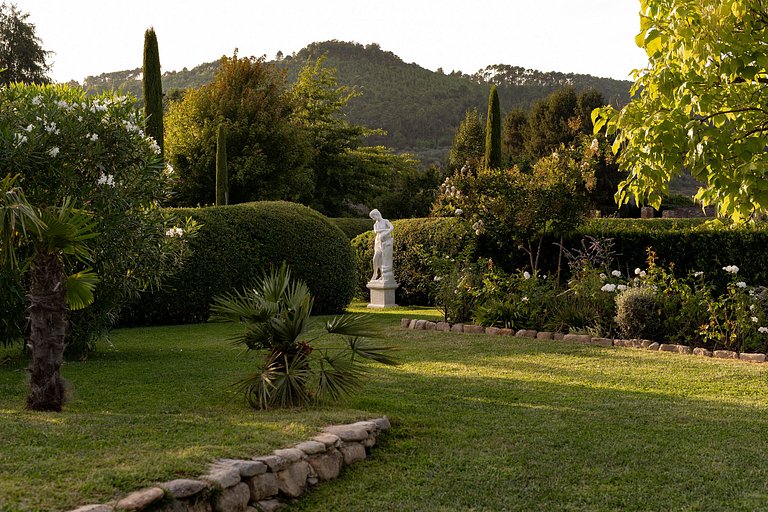 Tus007 - Une belle villa du XVIIIe siècle à côté de Lucca.