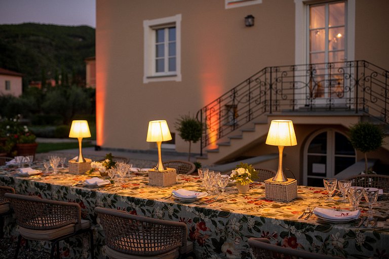 Tus007 - Une belle villa du XVIIIe siècle à côté de Lucca.