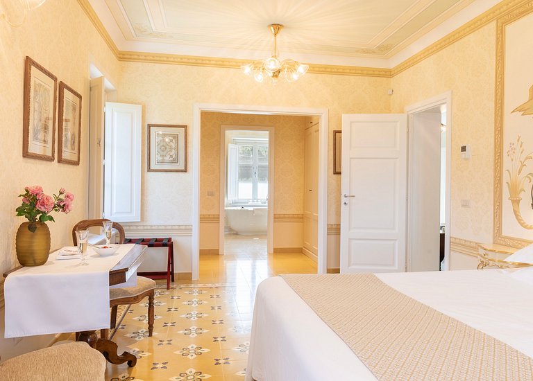 Tus022 - A beautiful 18th-century villa next to Lucca