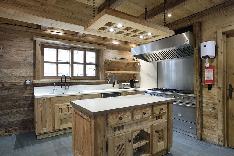 Alp002 - Chalet de Luxe à Courchevel 1850