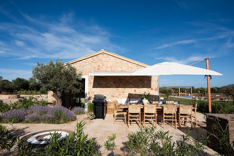 Mal015 - Villa de lujo en el sureste de Mallorca.
