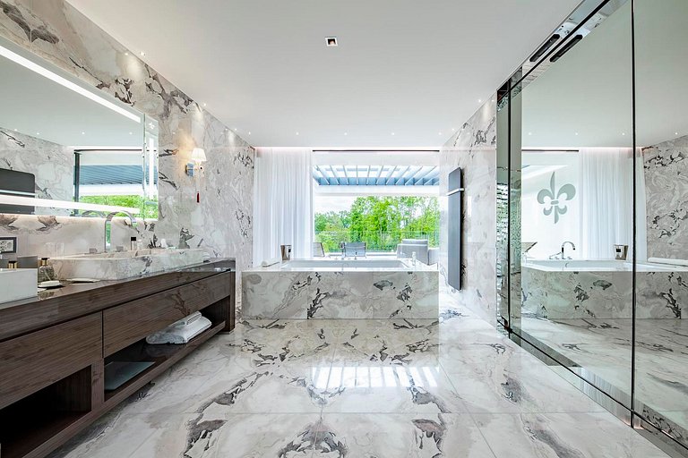 Gen002 - Luxurious Villa, 20 minutes to Geneva