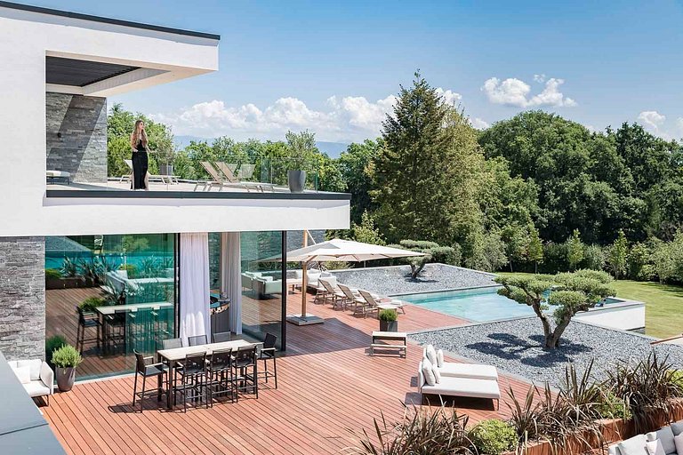 Gen002 - Luxurious Villa, 20 minutes to Geneva