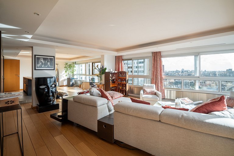 Par090 - Penthouse nid d'aigle à Paris 15