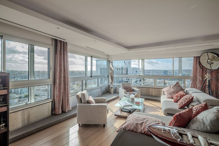 Par090 - Penthouse nid d'aigle à Paris 15