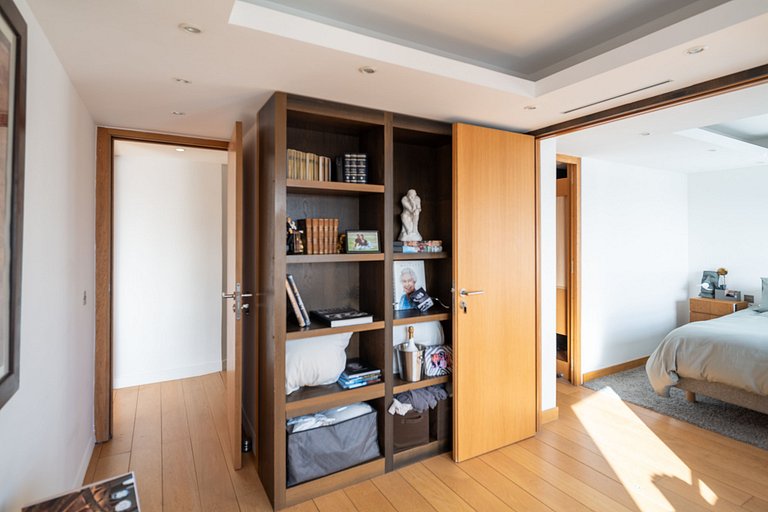 Par090 - Penthouse nid d'aigle à Paris 15