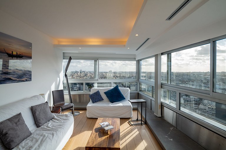 Par090 - Penthouse nid d'aigle à Paris 15