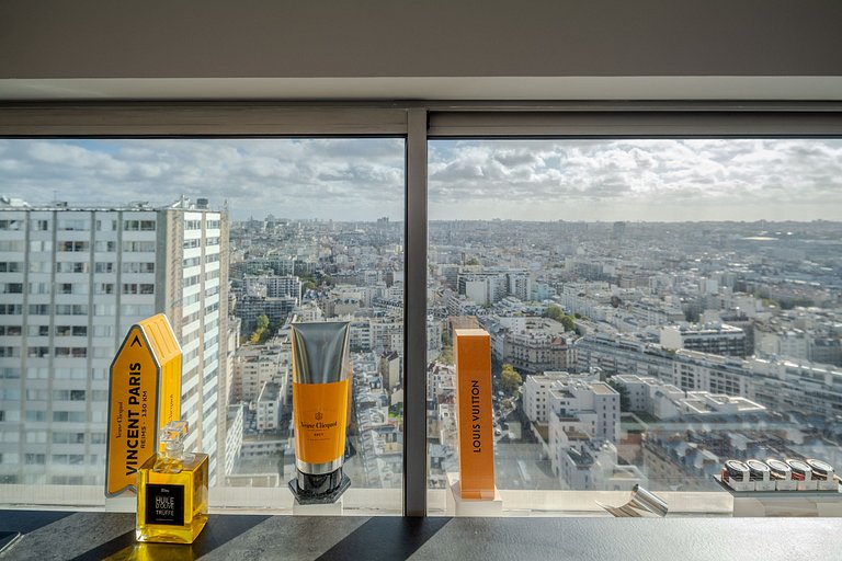 Par090 - Penthouse nid d'aigle à Paris 15