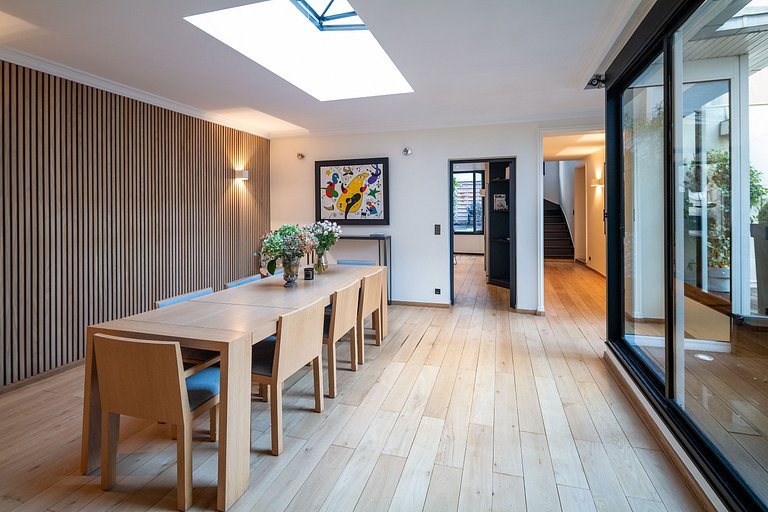 Par052 - Sublime townhouse in Auteuil District.
