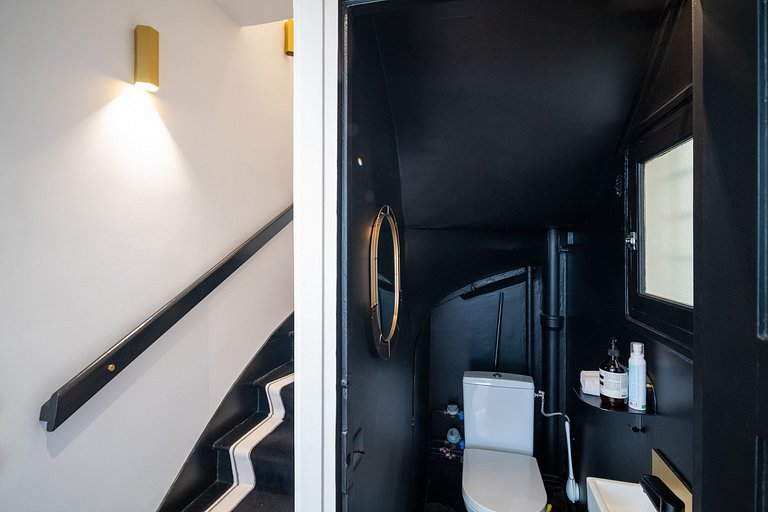 Par039 - Beau loft dans immeuble Art Déco
