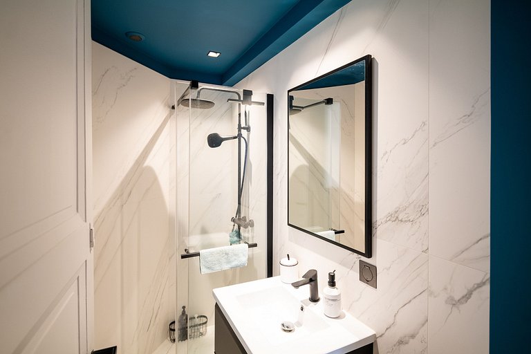 Par039 - Beau loft dans immeuble Art Déco