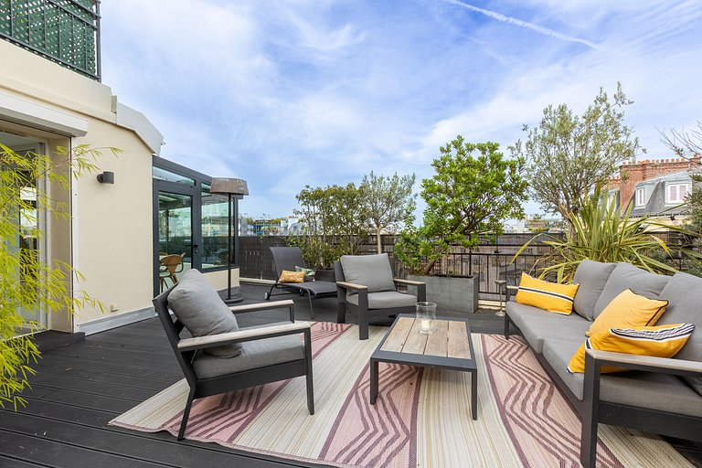 Par048 - 2 bedroom penthouse with terrace