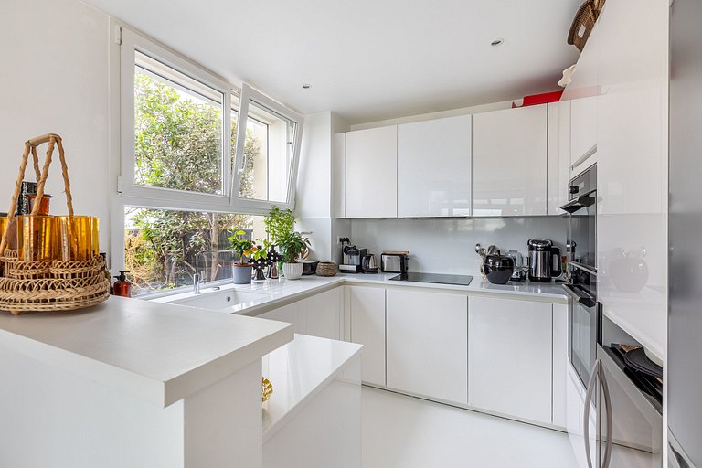 Par048 - Appartement avec terrasse et vues à Paris