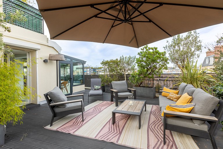 Par048 - 2 bedroom penthouse with terrace