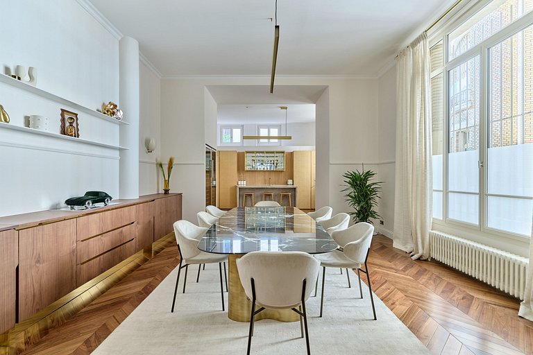 Par038 - Luxury duplex apartment in Paris 16