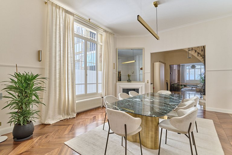 Par038 - Apartamento duplex en Paris 16