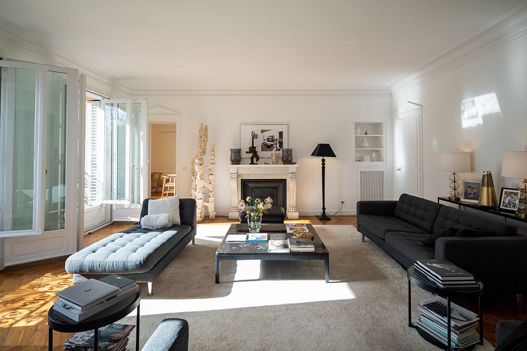 Par084 - Beautiful apartment with a view