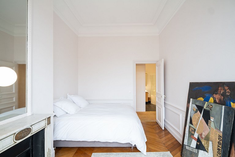 Par102 - Belo apartamento estilo Haussmann com uma vista des