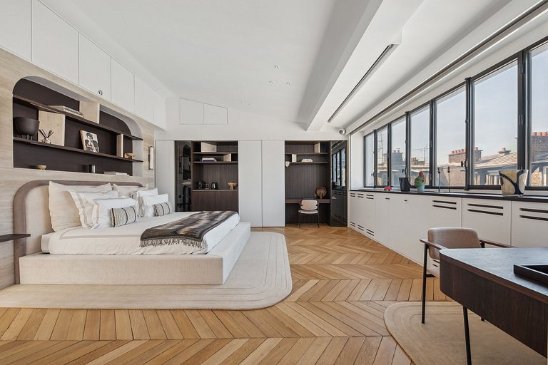 Par023 - Incroyable duplex avec terrasse.