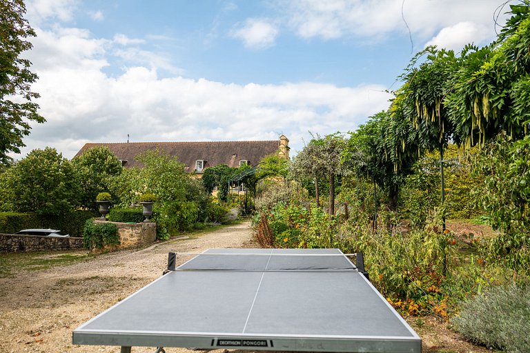 IDF107 – Exceptional Mansion in Noisy-le-Roi