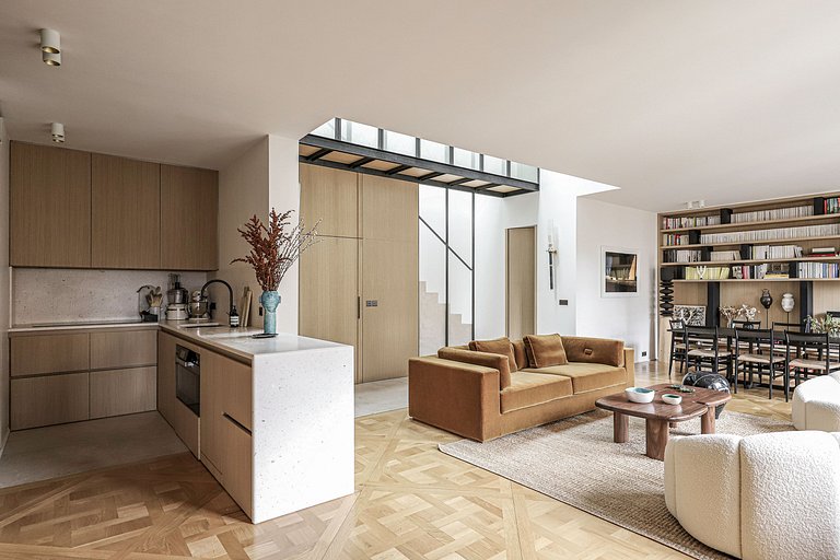 Par085 - Luxury two bedroom apartment in Paris 7
