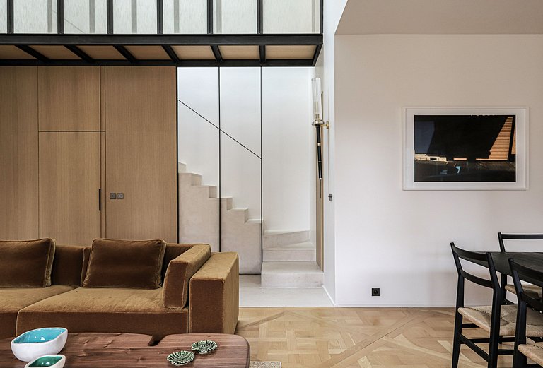 Par085 - Appartement de prestige à Paris 7