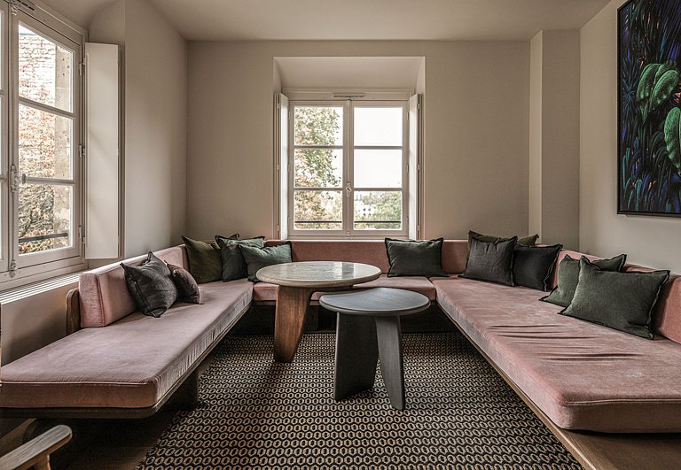 Par085 - Luxury two bedroom apartment in Paris 7