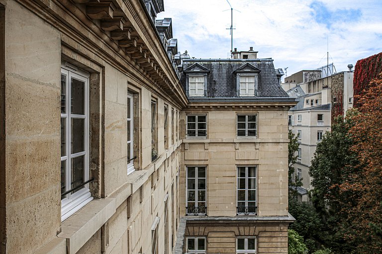 Par085 - Appartement de prestige à Paris 7