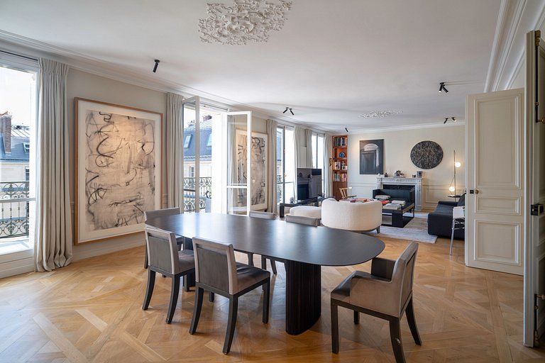 Par088 - Penthouse en avenida Marceau